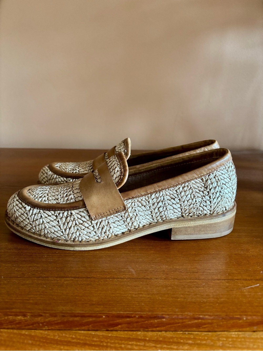 Dolce Vita Leather Loafers in Brown-Tan: Size 5